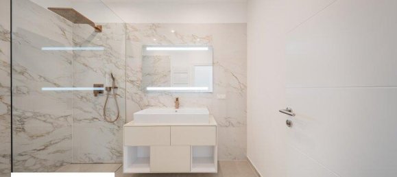 4 rooms Apartment in Wieden, Austria No. 234281 8