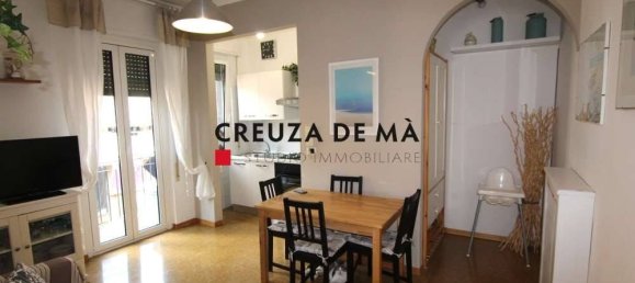 Apartamento de 3 dormitorios en Rapallo, Italy No. 329891 3