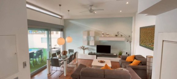 3 غرف نوم فيلا في Mil Palmeras, Spain رقم 28385 18