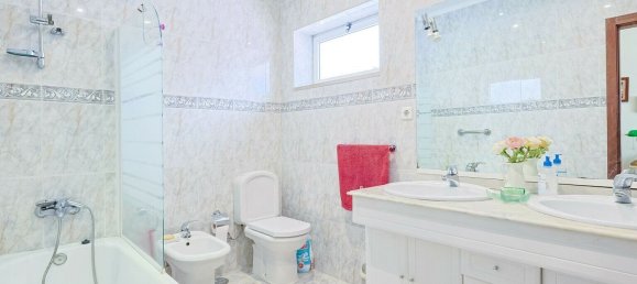 495m² Building in Porto, Portugal No. 141428 8