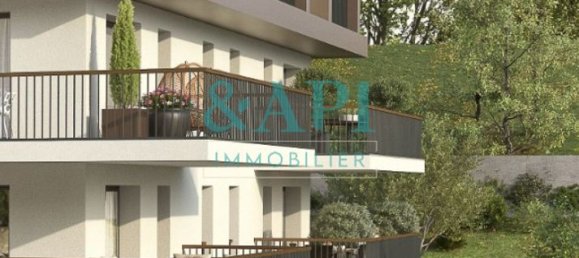 Квартира с 3 спальнями в Эвиан-ле-Бен, Франция № 200144 3