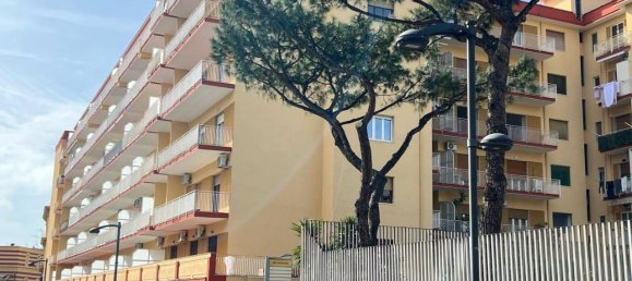 Apartamento de 3 habitaciónes en San Giorgio a Cremano, Italy No. 30187 47