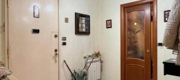 Apartamento de 3 habitaciónes en San Giorgio a Cremano, Italy No. 30187 5