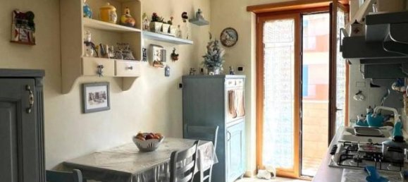 Apartamento de 3 habitaciónes en San Giorgio a Cremano, Italy No. 30187 16