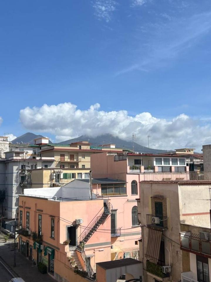 Apartamento de 3 habitaciónes en San Giorgio a Cremano, Italy No. 30187