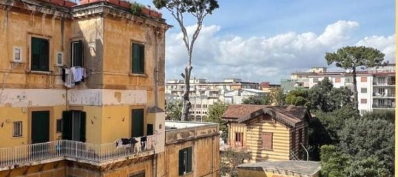 Apartamento de 3 habitaciónes en San Giorgio a Cremano, Italy No. 30187 27