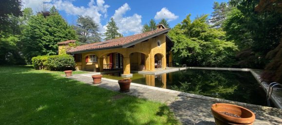 10غرفة فيلا في Appiano Gentile, Italy رقم 235835 10