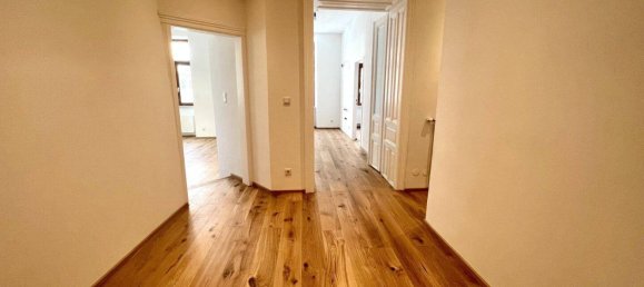 2 rooms Office in Wahring, Austria No. 155821 2