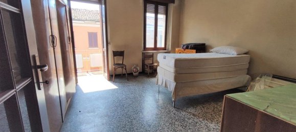 4 rooms House in Landriano, Italy No. 142765 11