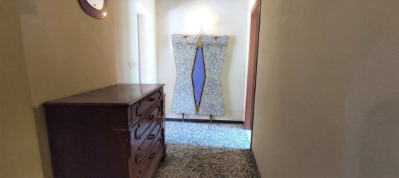 4 rooms House in Landriano, Italy No. 142765 12