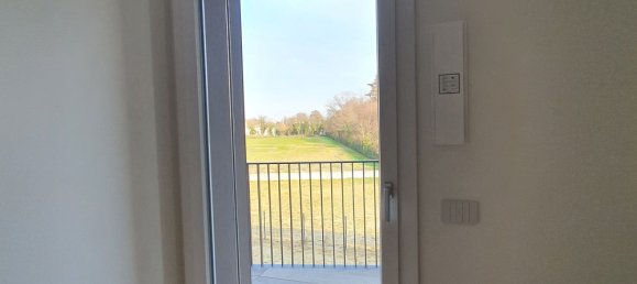 5 rooms Apartment in Mogliano Veneto, Italy No. 58666 13