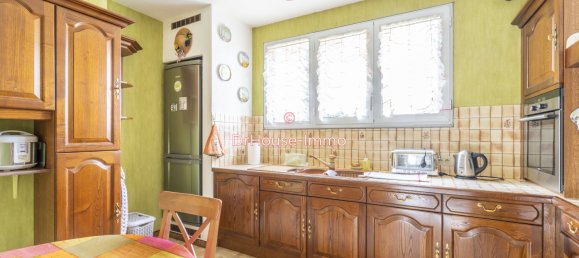 2 Schlafzimmer Wohnung in La Celle-Saint-Cloud, France, Nr. 144588 7