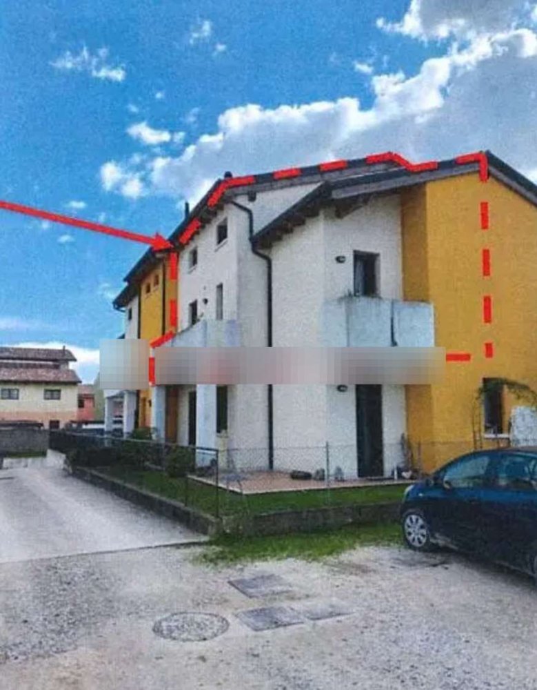 3 bedrooms Apartment in Pederobba, Italy No. 354946