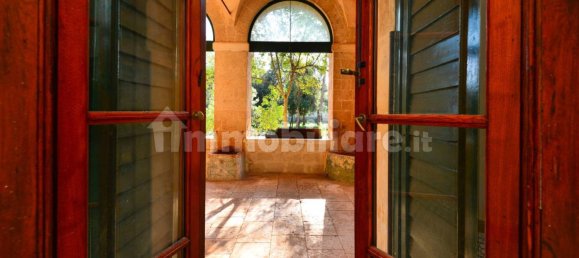 18 Schlafzimmer Villa in San Vito dei Normanni, Italy, Nr. 236538 5