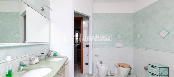 3 bedrooms Apartment in Crevalcore, Italy No. 341906 11