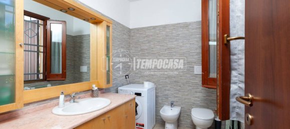 3 bedrooms Apartment in Crevalcore, Italy No. 341906 24