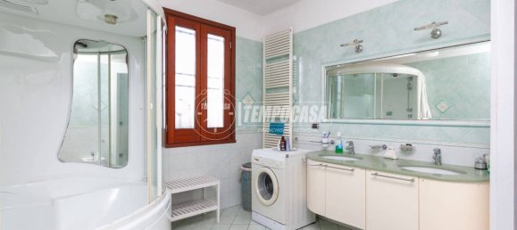 3 bedrooms Apartment in Crevalcore, Italy No. 341906 10