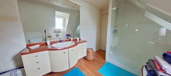 3 bedrooms House in Chatellerault, France No. 293785 12