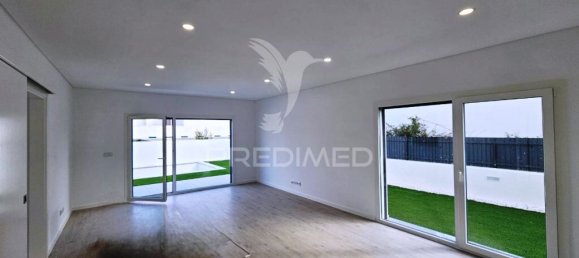 3 bedrooms House in Setubal, Portugal No. 137603 13