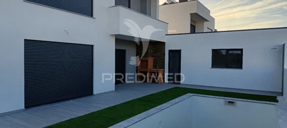 3 bedrooms House in Setubal, Portugal No. 137603 9