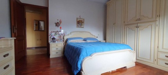 4-salle Appartement à Mirandola, Italy No. 40140 5