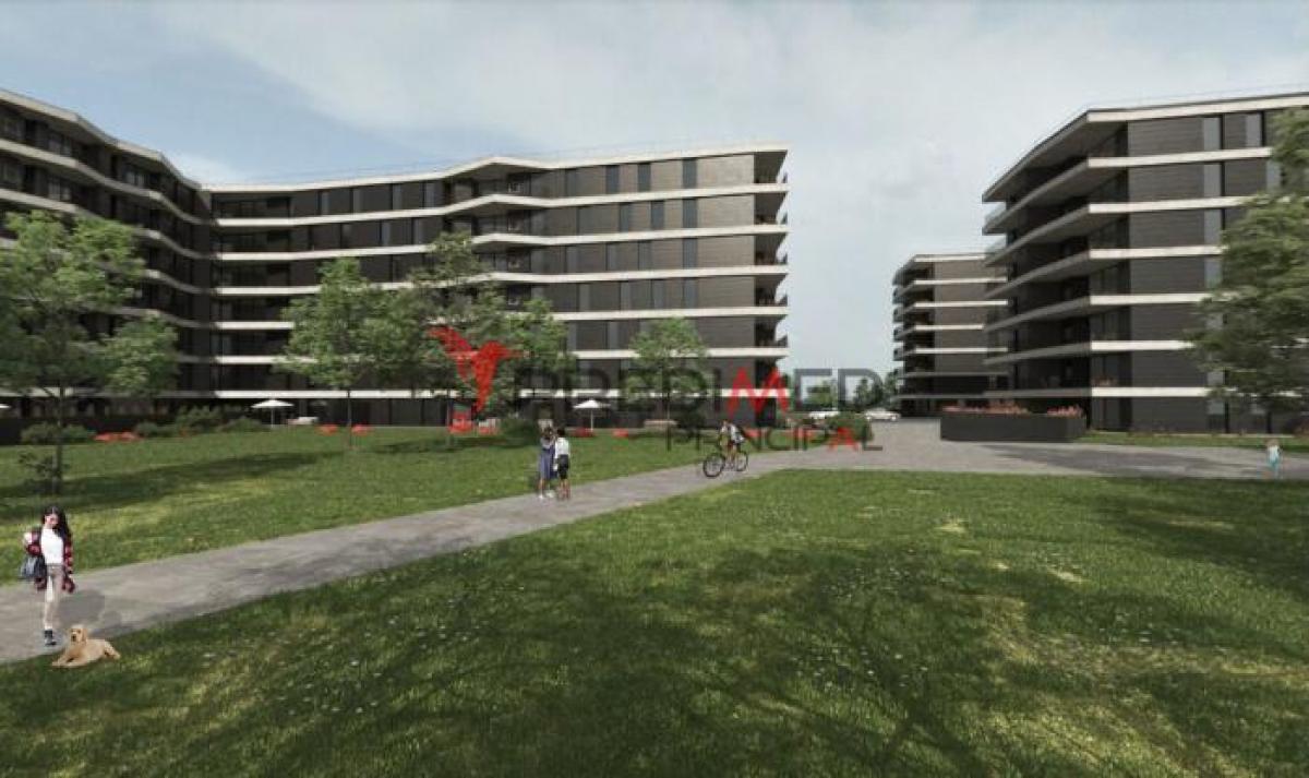 Apartamento de 3 dormitorios en Porto, Portugal No. 4175