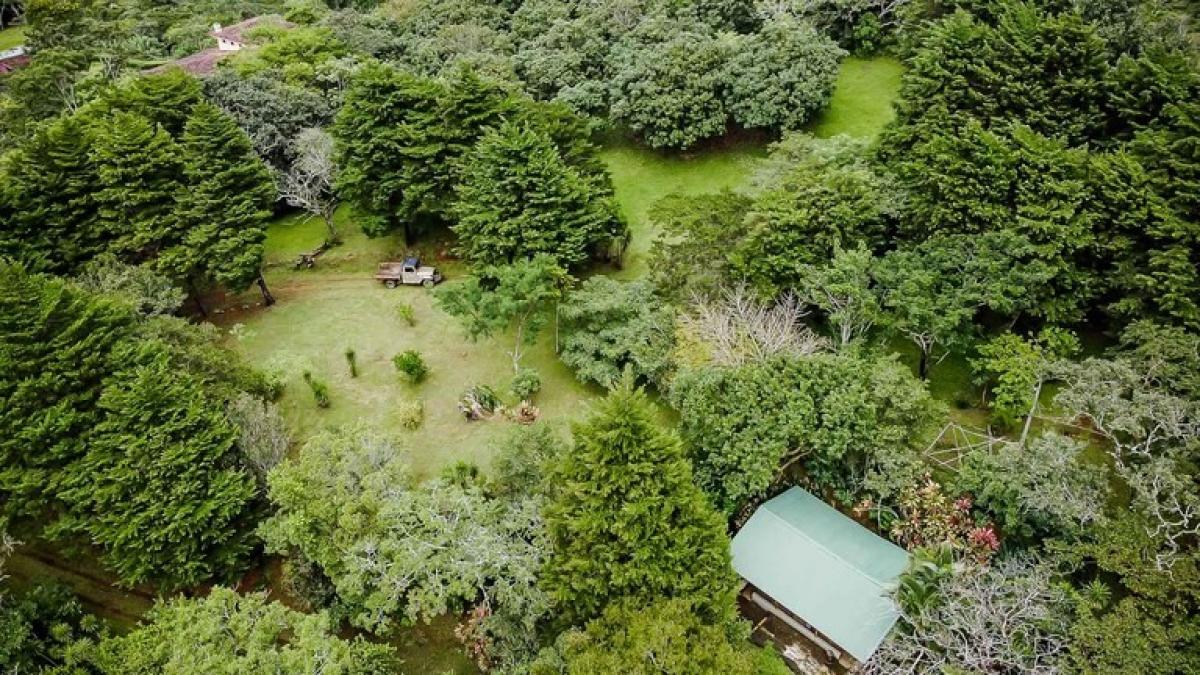  Land in San Jose, Costa Rica No. 1568