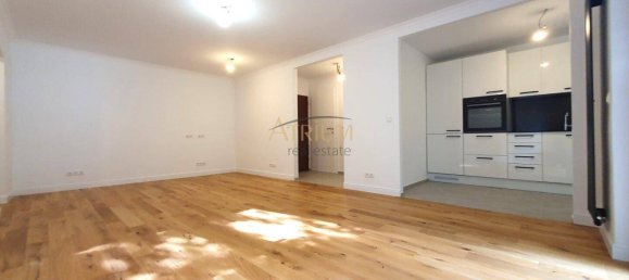 2-salle Appartement à Brigittenau, Austria No. 31483 2