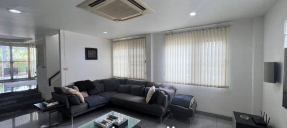 4 bedrooms Cafe / restaurant in Hua Hin, Thailand No. 23571 3