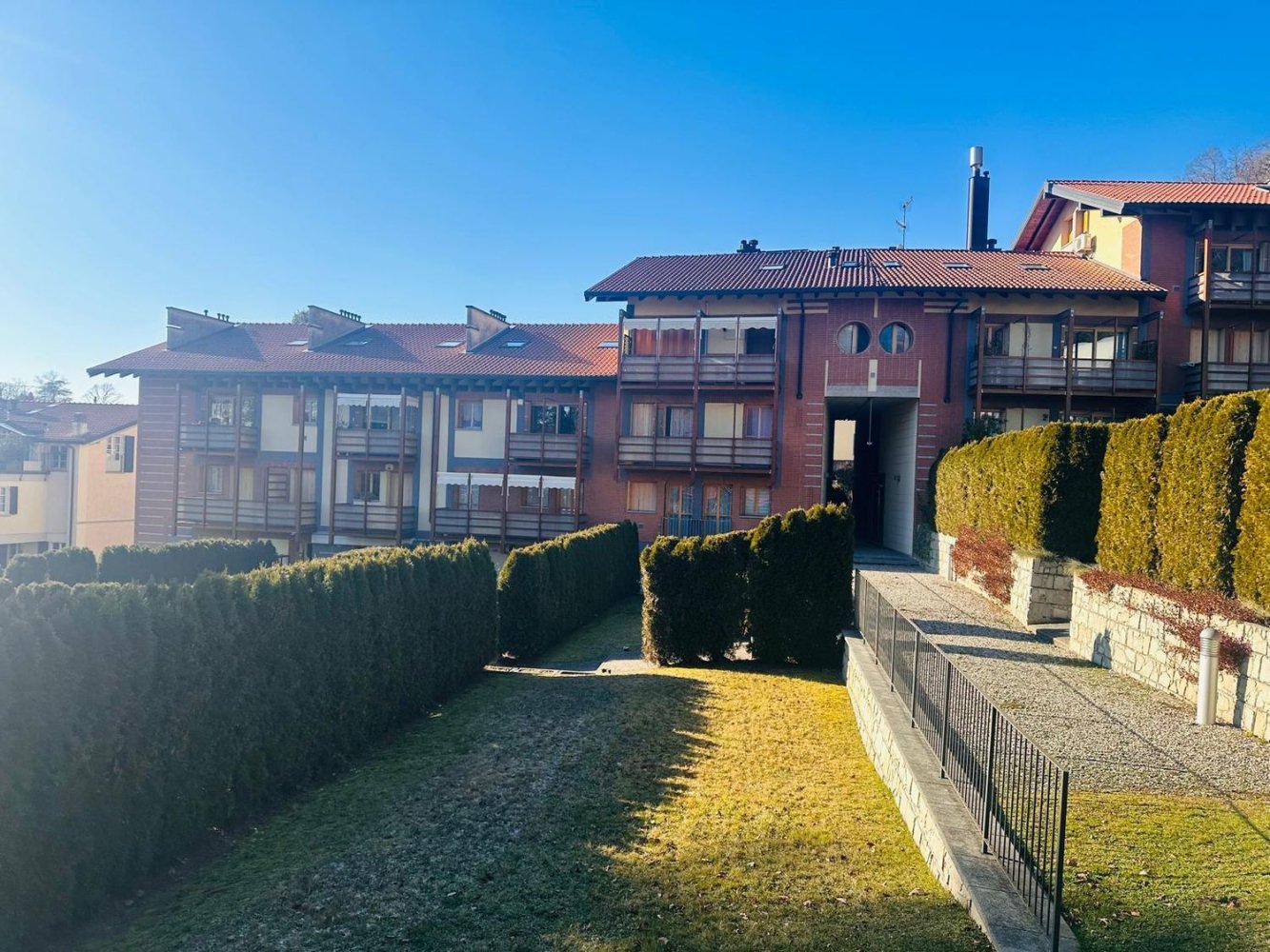 3 rooms Duplex in Induno Olona, Italy No. 218280