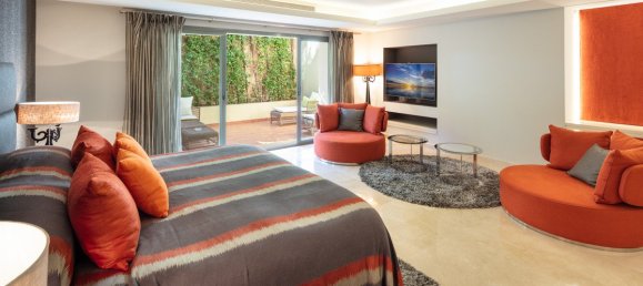 5 Schlafzimmer Villa in Benahavis, Spain, Nr. 2996 2