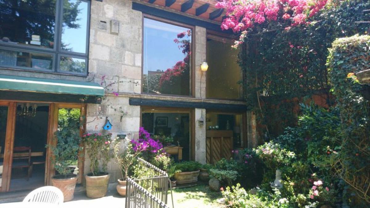 5 bedrooms House in Naucalpan de Juarez, Mexico No. 215414