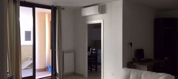 4-salle Appartement à Brindisi, Italy No. 259735 10