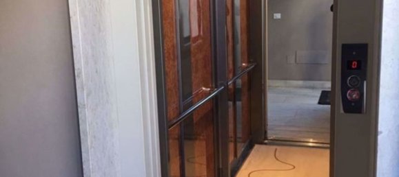 4-salle Appartement à Brindisi, Italy No. 259735 6