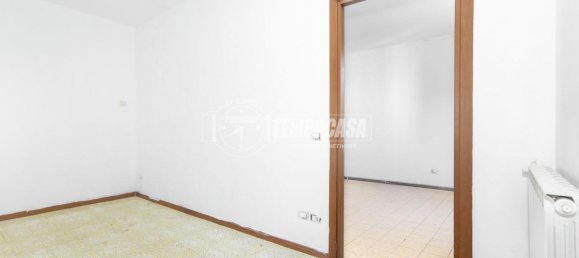 4 rooms Apartment in Formello, Italy No. 14946 6