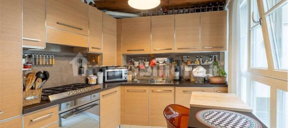 2 bedrooms Apartment in Trieste, Italy No. 300223 7