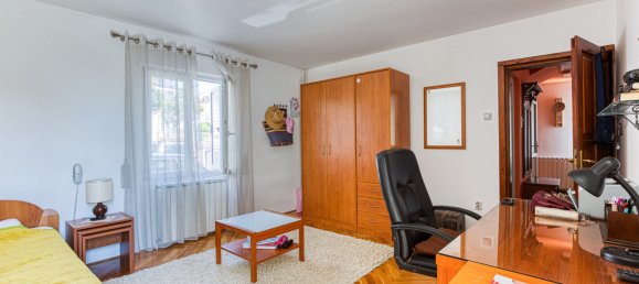 4 bedrooms House in Bar, Montenegro No. 404 18