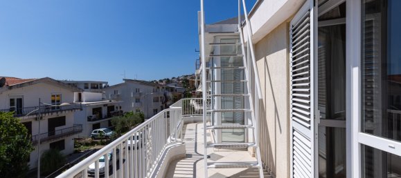 4 bedrooms House in Bar, Montenegro No. 404 23