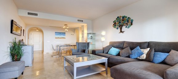 3 Schlafzimmer Wohnung in San Luis de Sabinillas, Spain, Nr. 31379 5