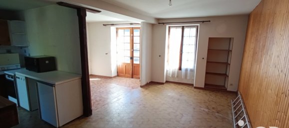 Дом с 4 комнатами в Пулен, Франция № 218207 4