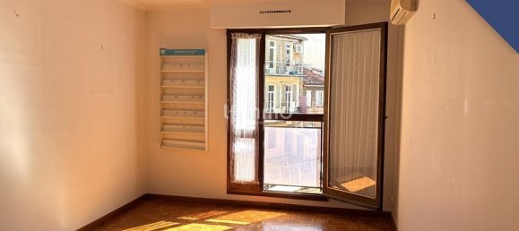 1 bedroom Apartment in Marseille, France No. 286937 8