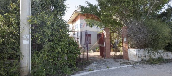 6-Zimmer Villa in Altavilla Milicia, Italy, Nr. 71135 2