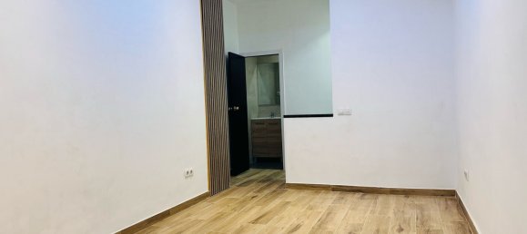 Propriété commerciale à Horta-Guinardo, Spain 38m² No. 24309 26