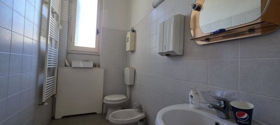 5 rooms Apartment in Florence, Italy No. 301694 12