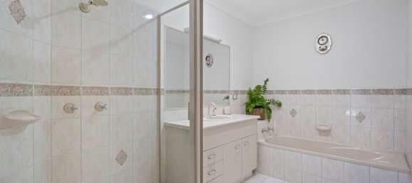 4 غرف نوم منزل ذو طابقين في Runaway Bay, Australia رقم 271 13