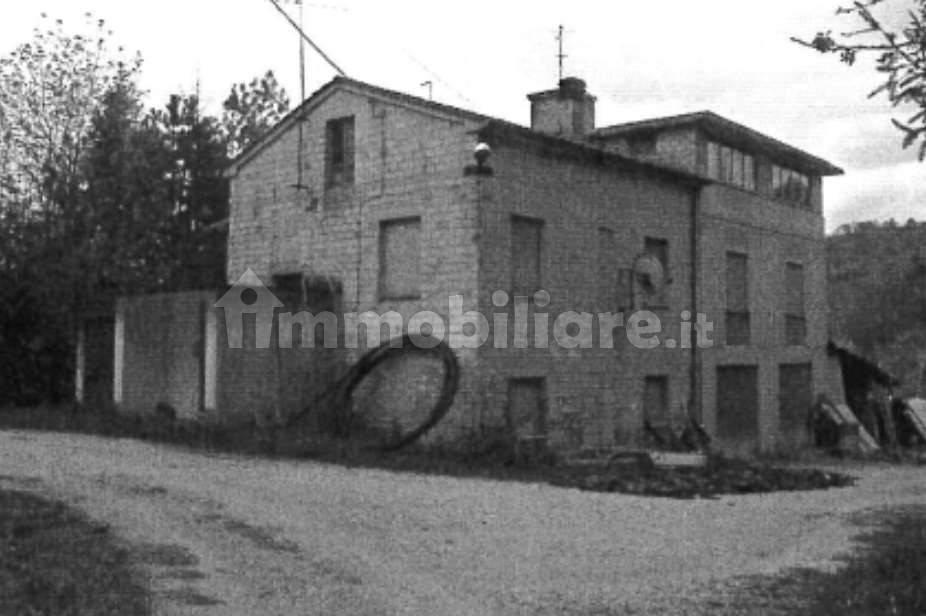 5 Schlafzimmer Wohnung in Amandola, Italy, Nr. 289201