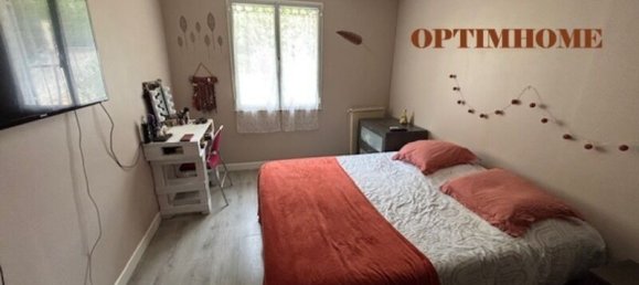 Casa de 3 dormitorios en Montivilliers, France No. 331462 8