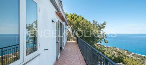 4غرفة فيلا في Naso, Italy رقم 152956 5