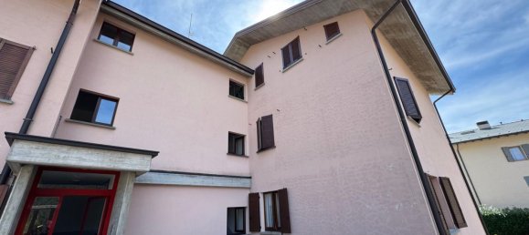 Квартира с 4 спальнями в Пьярио, Италия № 370110 38