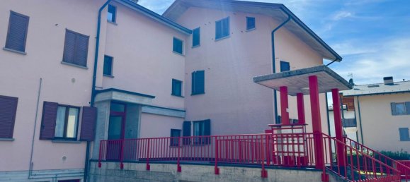 Квартира с 4 спальнями в Пьярио, Италия № 370110 41